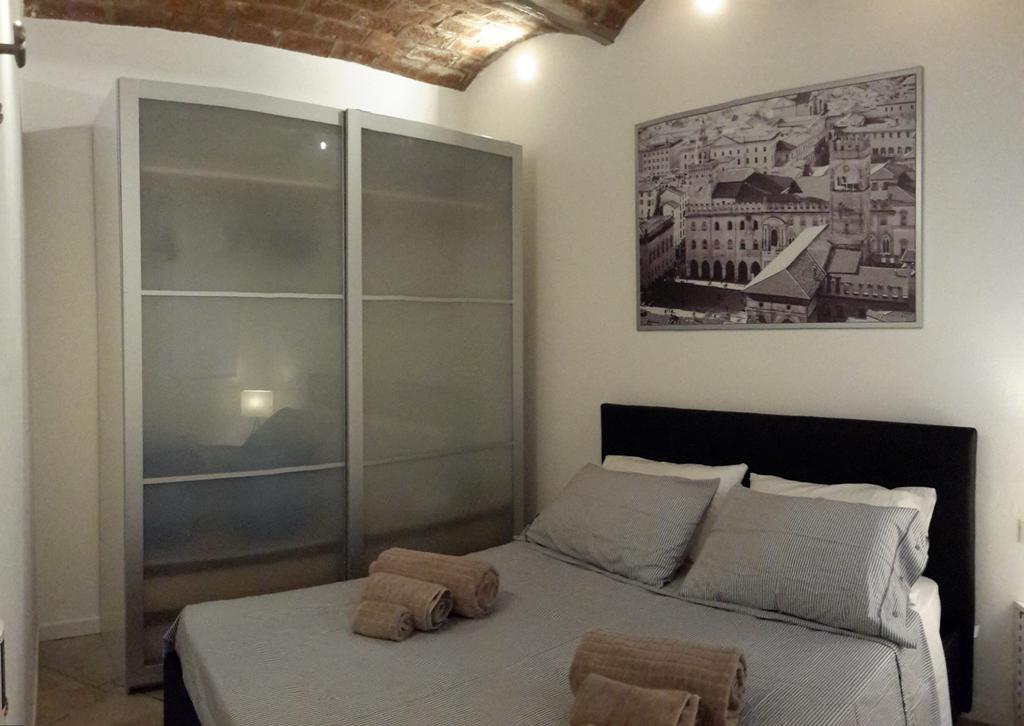 Farolfi Apartments Rialto Bologna Zimmer foto